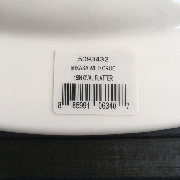 brand new Mikasa Wild Croc Pattern 15" x 13" Porcelain Oval Serving Platter - Picture 2 of 12